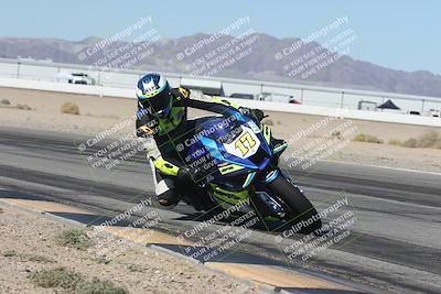 media/Oct-30-2025-Racers Edge (Thu) [[dabbdaf680]]/2-A Group/Session 3 (Turn 15 Inside)/